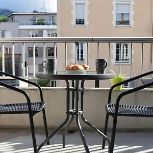 Studio Championnet, Balcon, Haut Confort Appartement